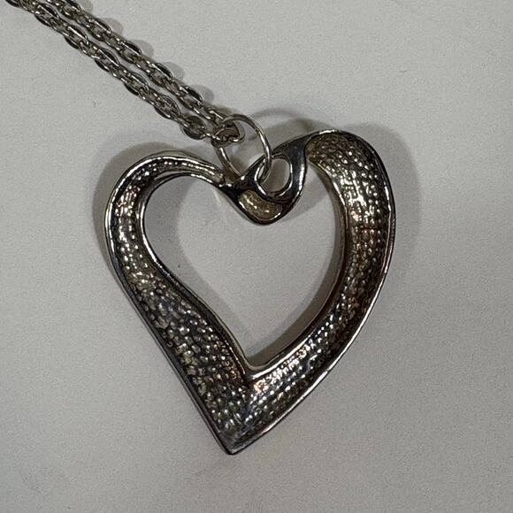 Silver Tone Heart Pendant Necklace Open Statement Retro Love Valentines Gift - Picture 3 of 8